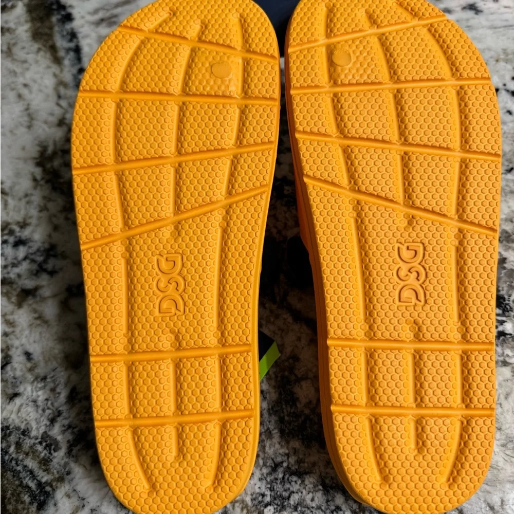 DSG Vibrant‎ Orange Slide Sandals